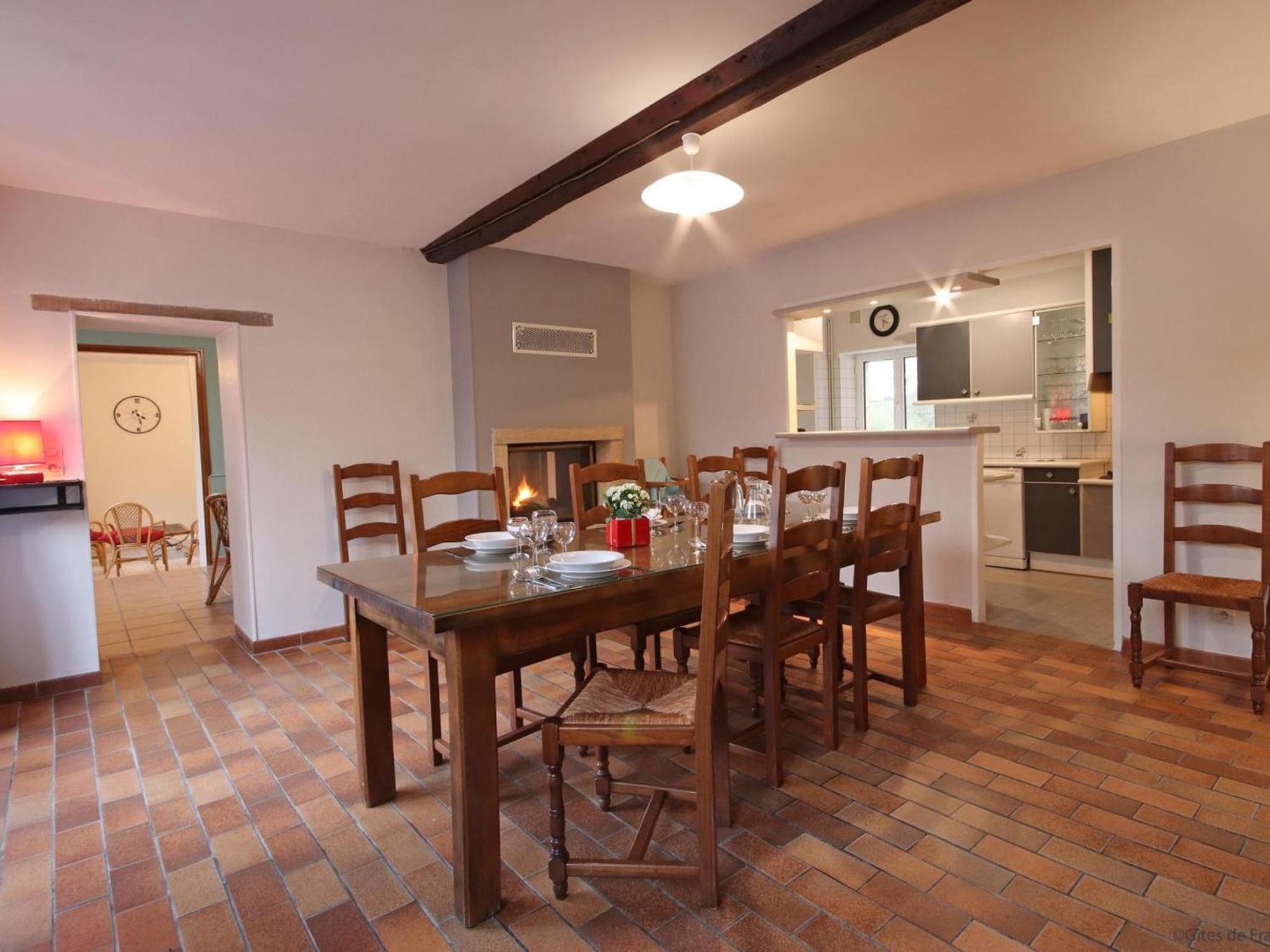 Maison Percheronne Spacieuse Avec Billard, Babyfoot, Et Jardin Clos, Animaux Bienvenus ! - Fr-1-497-65 La Mesniere Εξωτερικό φωτογραφία